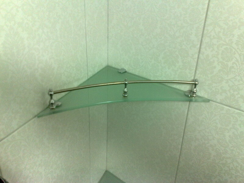 Изготовление встроенных душевых кабин, оформление ванной комнаты по заказу!