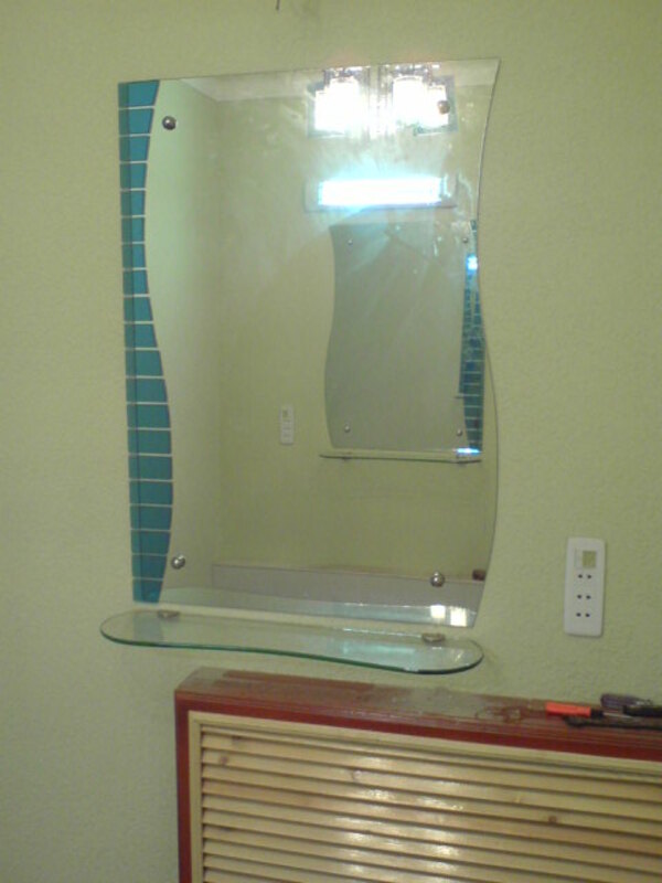 Изготовление встроенных душевых кабин, оформление ванной комнаты по заказу!