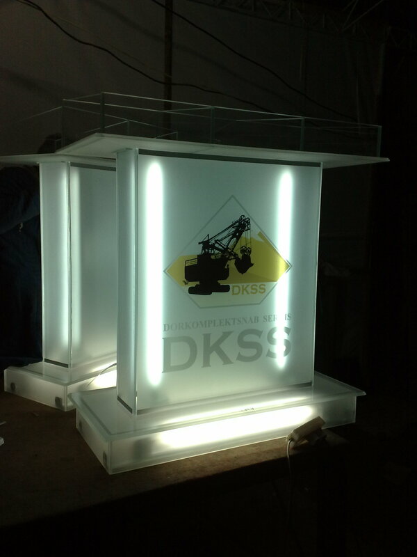 Изготовление специальных конструкций из стекла под заказ!