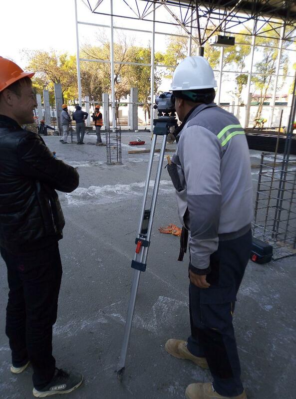 Нивелир Bosch D32. 