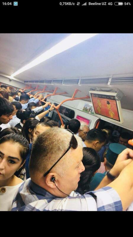 Размещение рекламы на заправках  г. Ташкент, а также на ТВ мониторах  в автобусах  и в вагонах  метро.