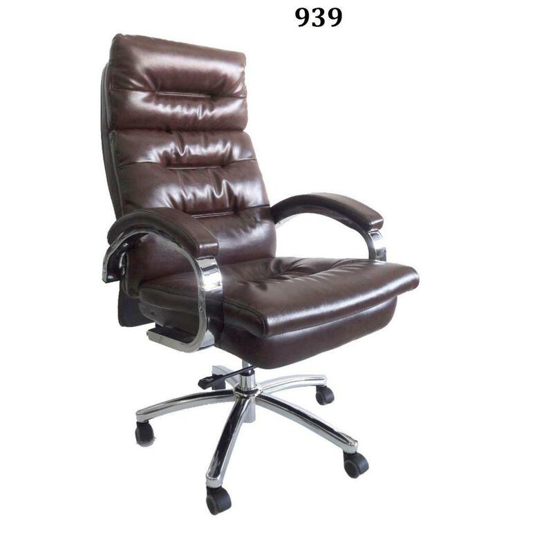 Кресло руководителя 939(черный, коричневый)