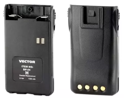 Radiostansiyalar uchun batareyalar va naushniklar